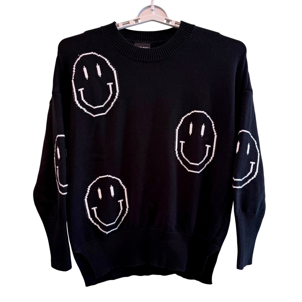 Miou Muse Black Smiley Face‎ Graphic Oversized Knit Sweater Women's Medium